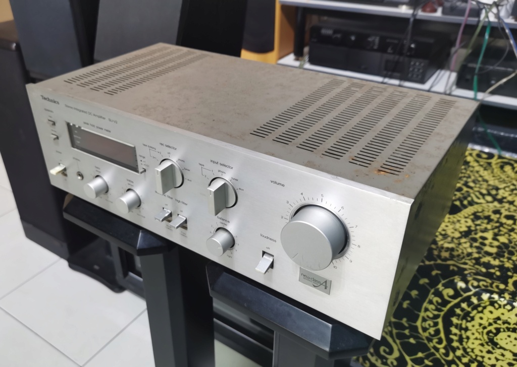 Technics SU-V2 Stereo Integrated Amplifier Img_2023