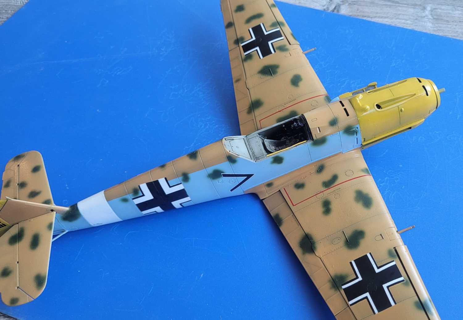 [HGW Models] 1/32 - Messerschmitt Bf 109 E-7 Trop  (bf109) - Page 2 031-pe10