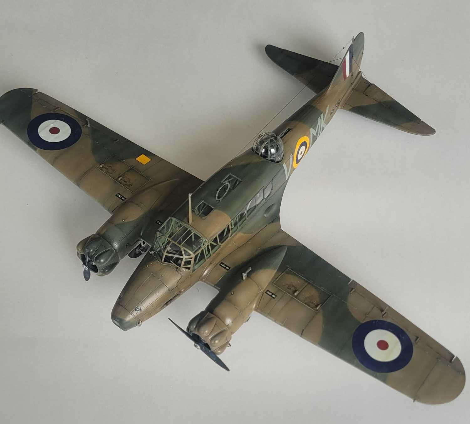 [AIRFIX] 1/48 - Avro Anson  1-3qua10