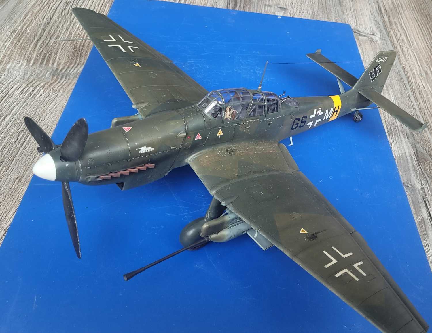 [Border Model] 1/35 - Junkers Ju-87 G Stuka  43-g111