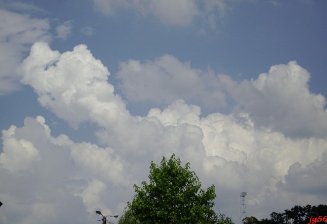 Mes photos des cumulonimbus du 1er juillet 2009 _mgp1415