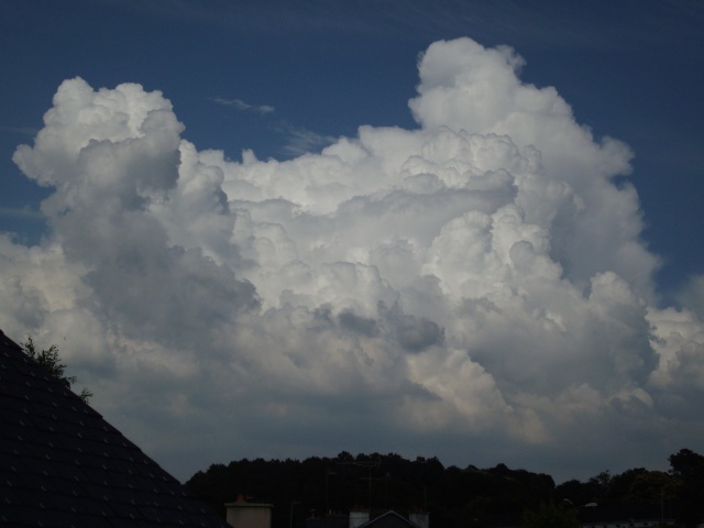 Mes photos des cumulonimbus du 1er juillet 2009 _mgp1517