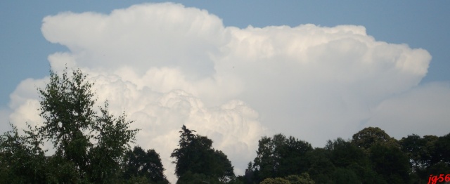 Mes photos des cumulonimbus du 1er juillet 2009 _mgp1526