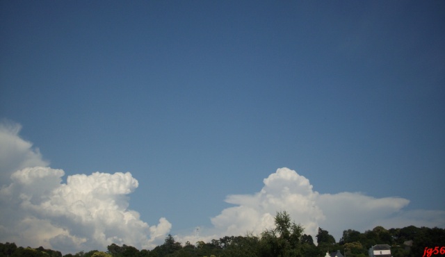 Mes photos des cumulonimbus du 1er juillet 2009 _mgp1529