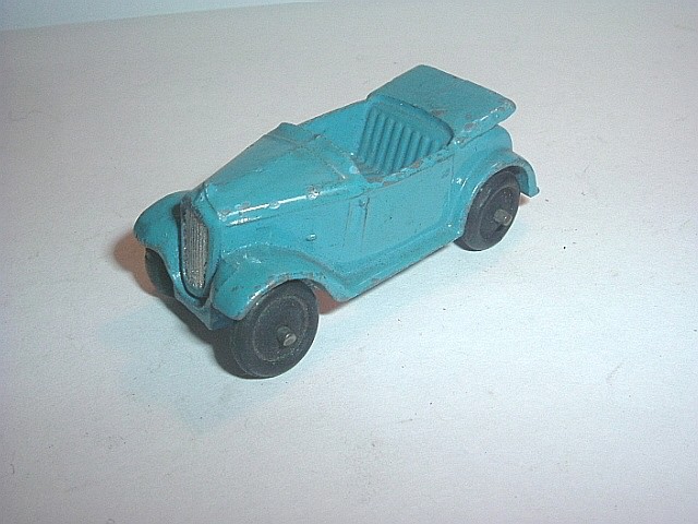 35 Small Cars Dinky_94