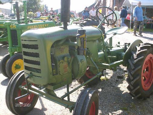 Vieux tracteurs belges Spinne12