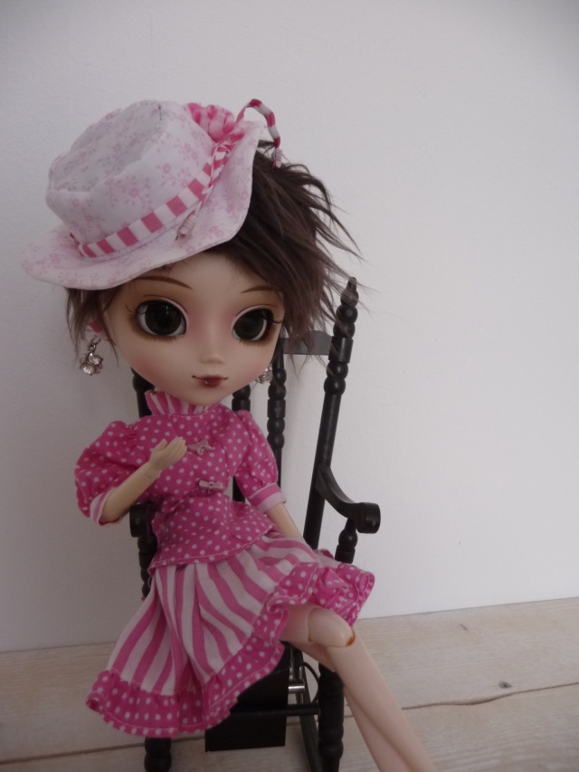L'atelier couture de Maguynel robe 14. 19.08 2017 p 71 P1020216