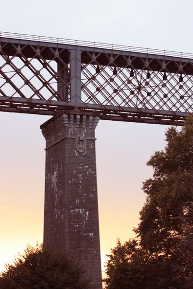 Le géant au pied d'argile le viaduc des Fades (des Fées) Fier10