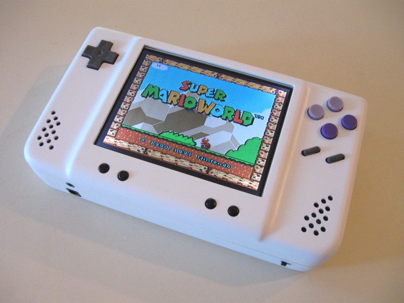 super nintendo portable Super_10