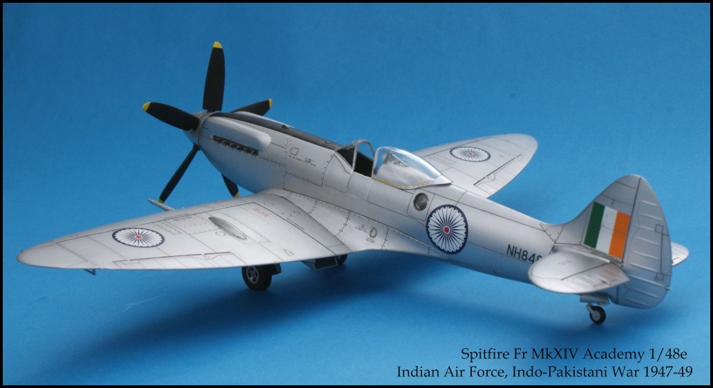 Indian Spitfire FR. MkXIV Academy 1/48e