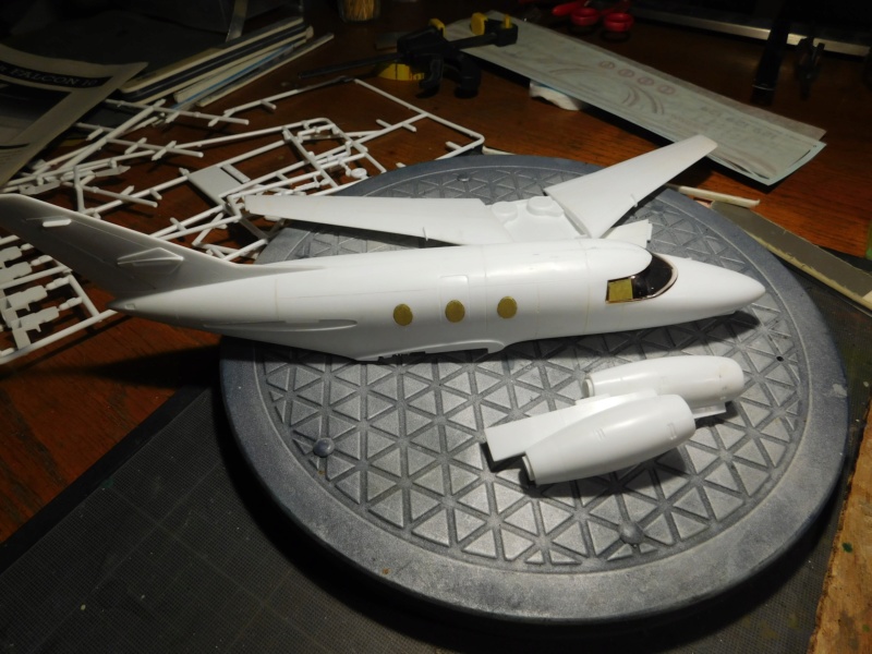 1/48 - Dassault Falcon 10 - Revell Dscn1828