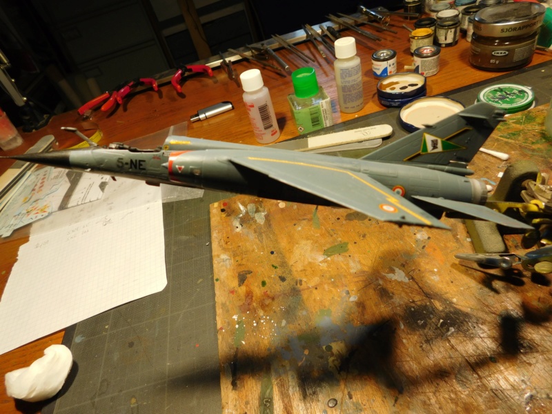 1/72 - Mirage F1 - Special hobby, Heller  Dscn1837