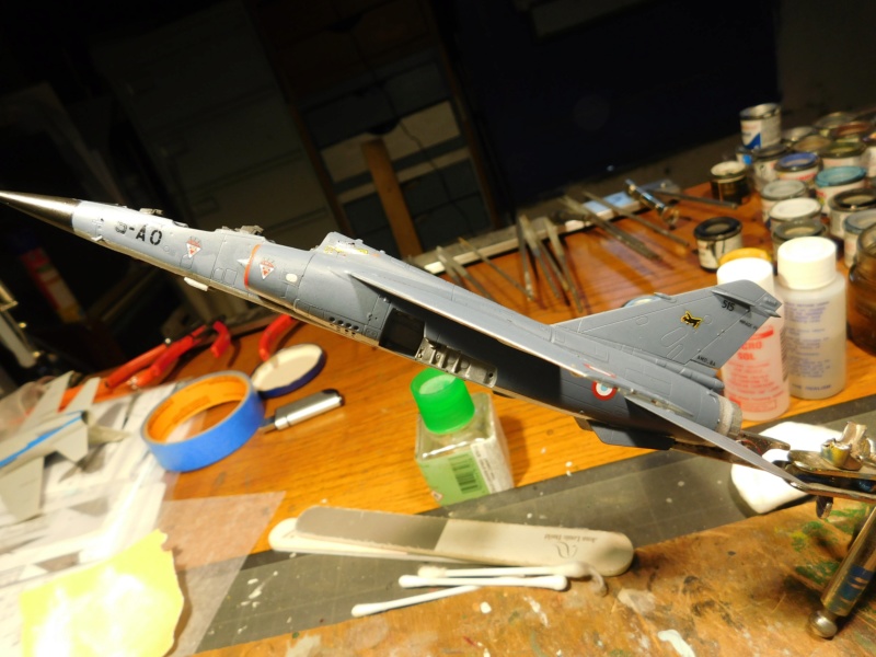 Les  Mirage F1 dans les ateliers Fouga - Page 2 Dscn1849