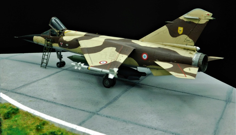 *1/48 - Mirage F1 CR, B et C - Kitty Hawk  - Page 5 Dscn3647
