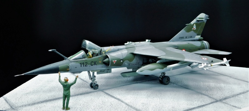 *1/48 - Mirage F1 CR, B et C - Kitty Hawk  - Page 5 Dscn3658