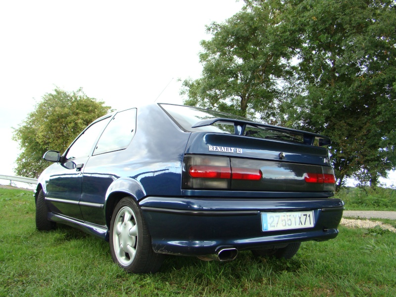BENJI - Renault 19 16s Dsc08911