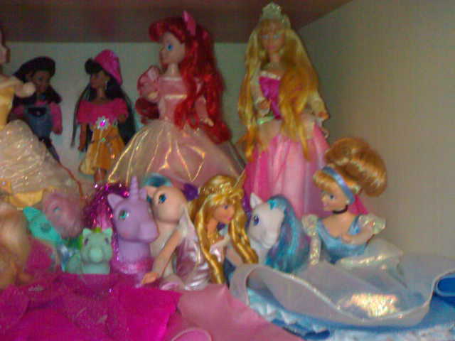 Ma collection des poupées des films de DISNEY 04012014