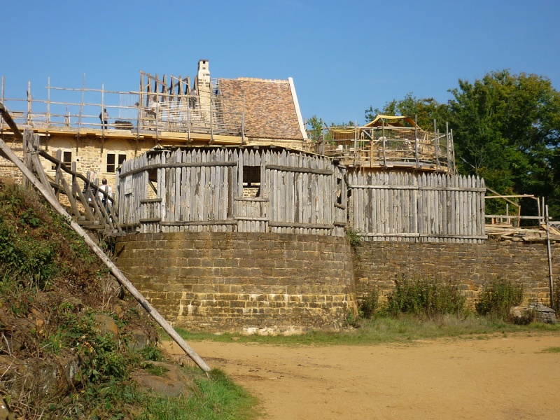 Chateau de Guedelon, vu par Binbin, et revu par Mimi P1010541