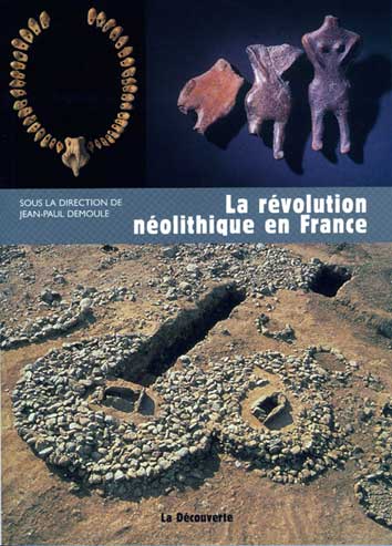 Infos sur le collier de Vignely (avec la tête de rapace...)? Revolu10