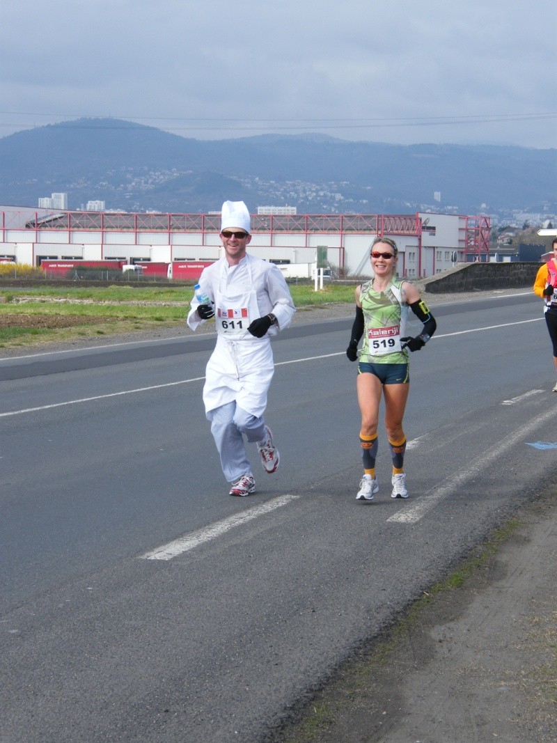 [Marathon de Clermont Ferrand 2009] Sylvie Dscf3110