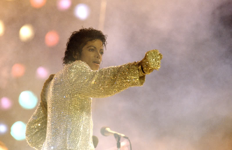 Le Roi de la pop - Michael Jackson 87298610