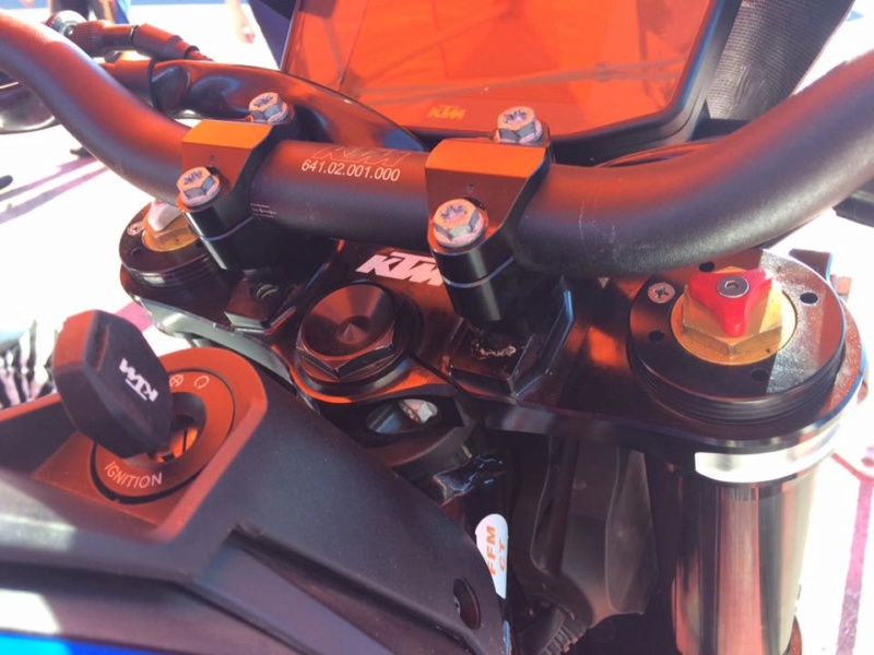 pour - Préparation de la KTM 790 Duke pour le Bol d'Argent 2018 42412410