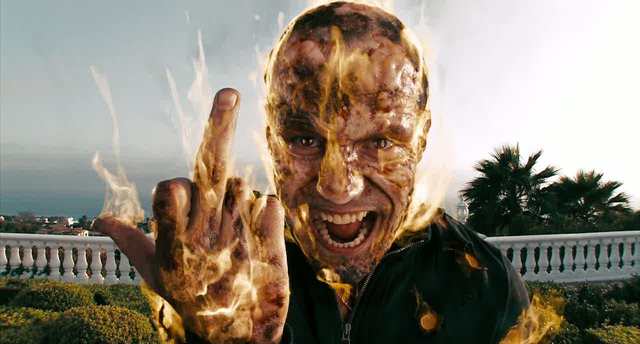 Crank: High Voltage (2009, Mark Neveldine & Brian Taylor) - Page 2 19104612