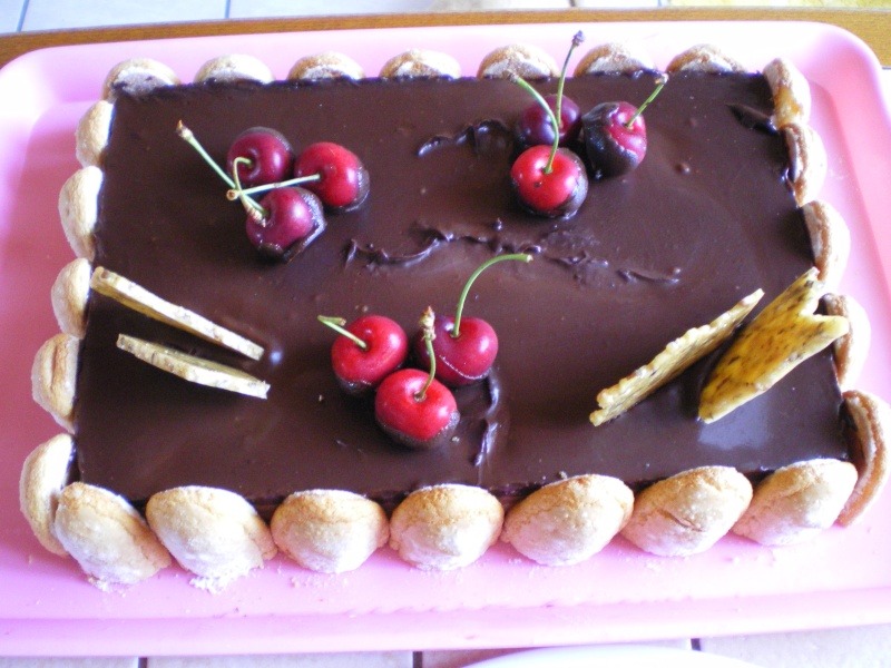 Entremet aux 3 chocolats et son miroir de chocolat noir - Page 3 Imgp2410