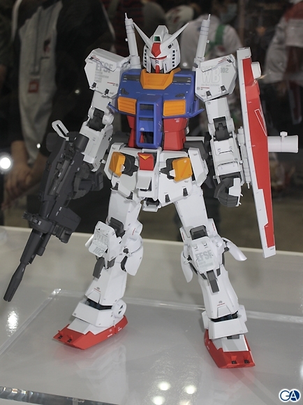 GUNDAM RX-78 scala 1:35 immenso 0211