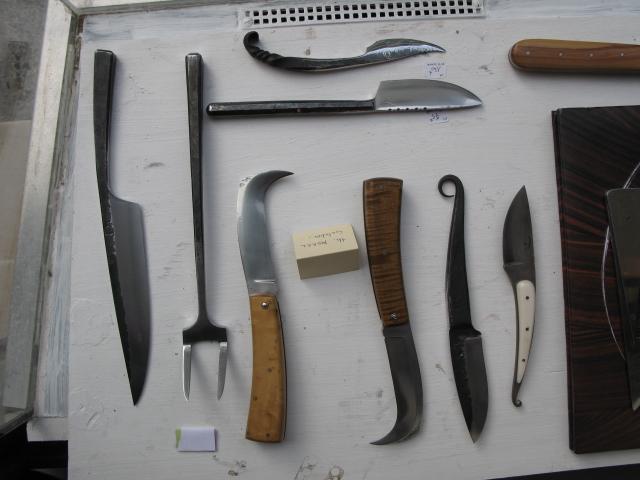 Vol de 14 couteaux de Thomas Morel à Grandville Thomas14