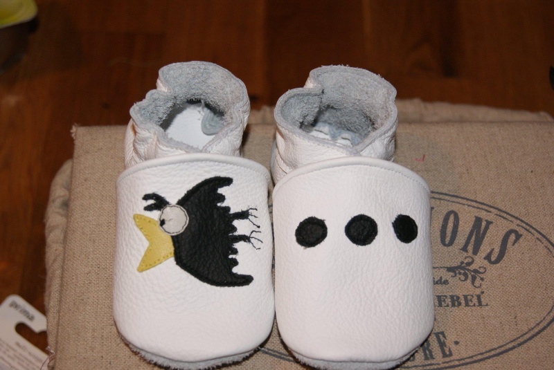 chaussons pour bébé 47816510