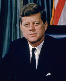  J.F.Kennedy : "Ich bin ein national-sozialist" (Je suis un national-socialiste) 220px-11