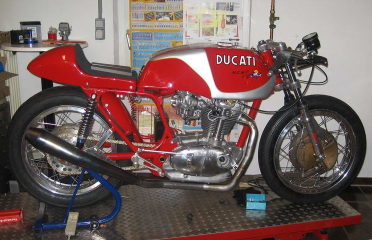 DUCATI 450 NCR Pictur20