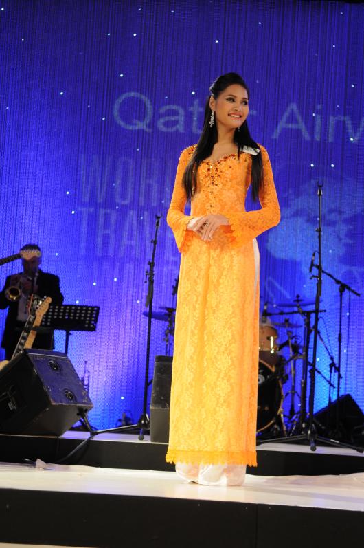 Miss World Charity Dinner-Huong Giang - Page 2 1039610