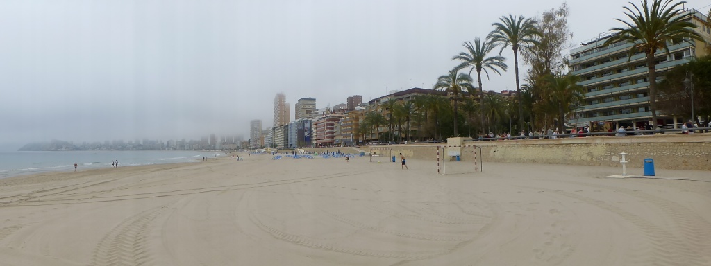 Spain, Costa Blanca, Benidorm, Levante beach walk 30711