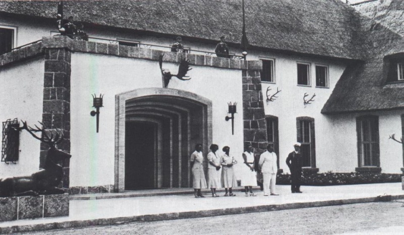 Carinhall,la résidence de Goering Entree10