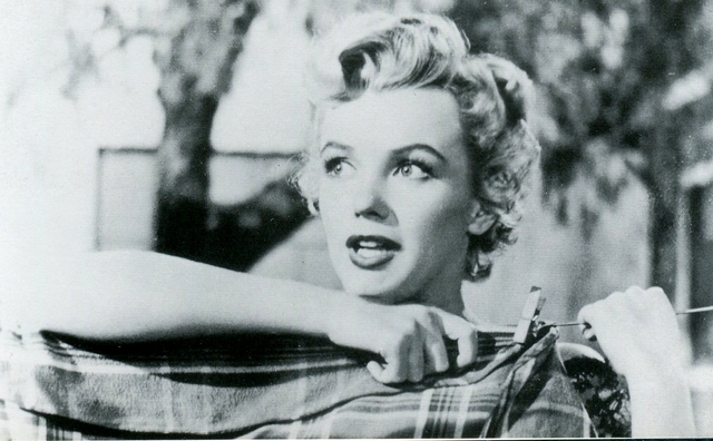 Marilyn ...une étoile ne meurt jamais ... - Page 5 Img88110