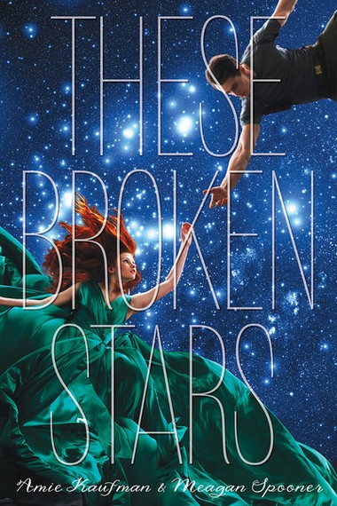 Starbound - Tome 1 : These Broken Stars de Amie Kaufman et Meagan Spooner These_10