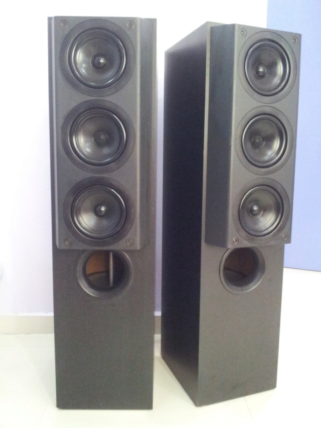 KEF Reference Series Model 105 / 3 British Floorstanding Speaker 20151110