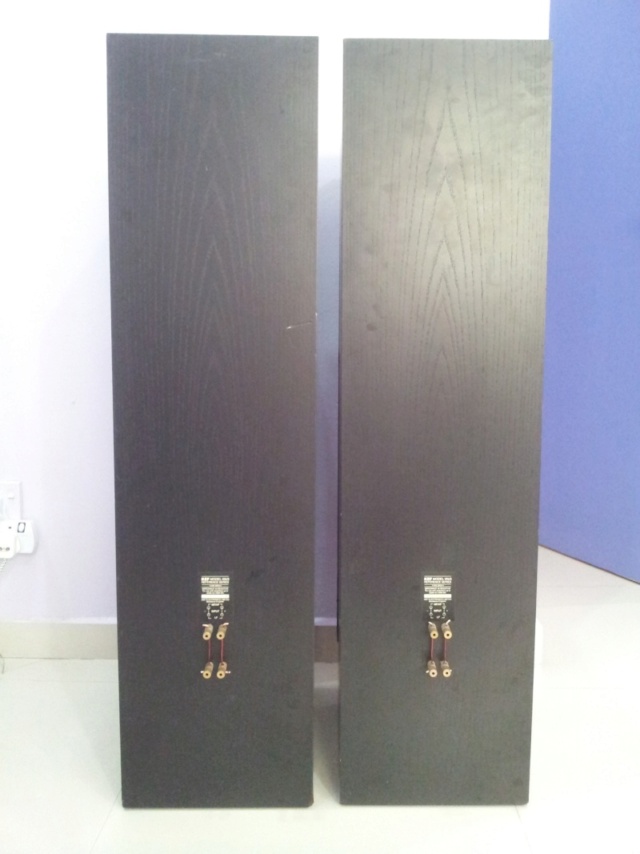KEF Reference Series Model 105 / 3 British Floorstanding Speaker 20151114