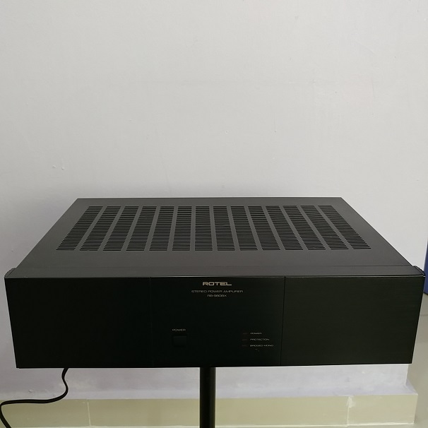 Rotel RB-980BX 120 Watts Stereo Power Amplifier 20180744