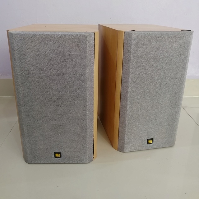 KEF Cresta 10 British Stereo Bookshelf Speaker 20190418