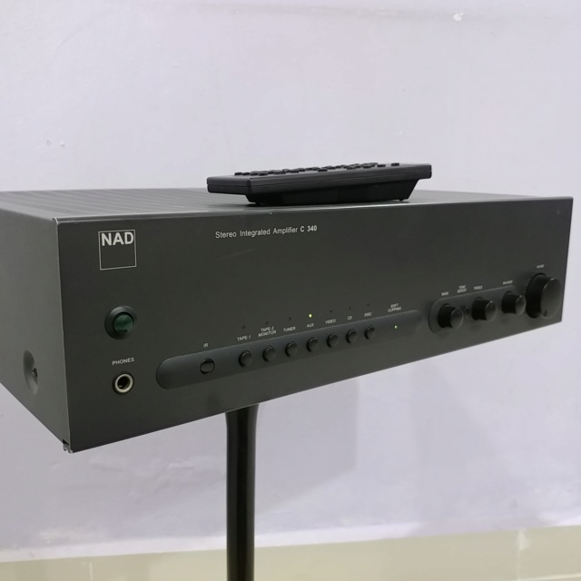 NAD C340 stereo integrated amplifier with remote