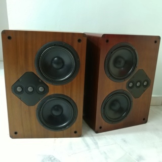 Classic McIntosh HT-1 Stereo Stand Mount USA made speaker