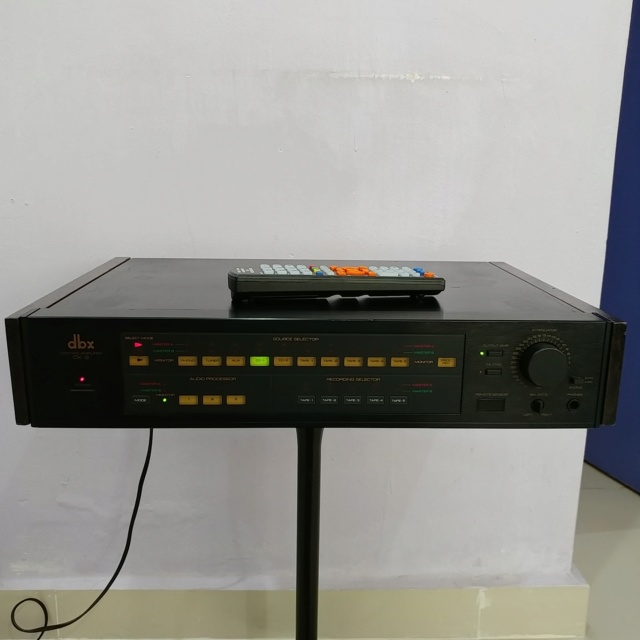 DBX CX-2 Stereo Preamplifier with Remote and MM MC phono input 20200510