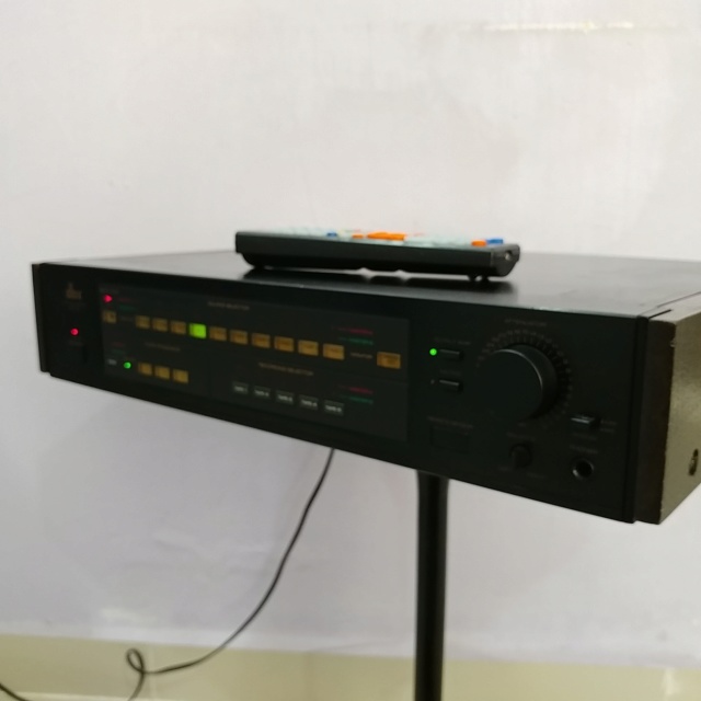 DBX CX-2 Stereo Preamplifier with Remote and MM MC phono input 20200513