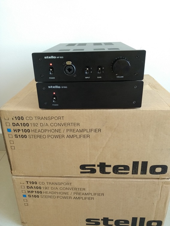 APRIL MUSIC Stello HP100 Pre-Amplifier and S100 Power Amplifier Img_2013