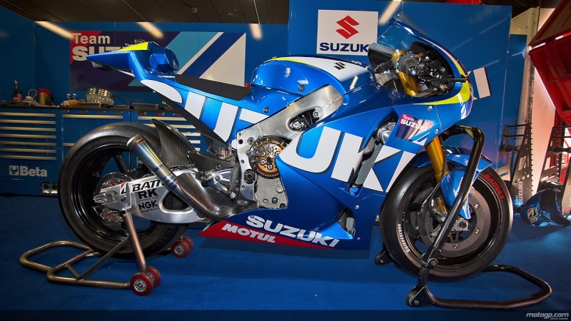 Nueva Suzuki MotoGP para 2015 01_suz10