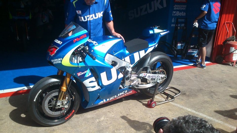 Nueva Suzuki MotoGP para 2015 7289_110