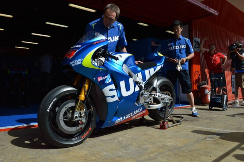 Nueva Suzuki MotoGP para 2015 93500710